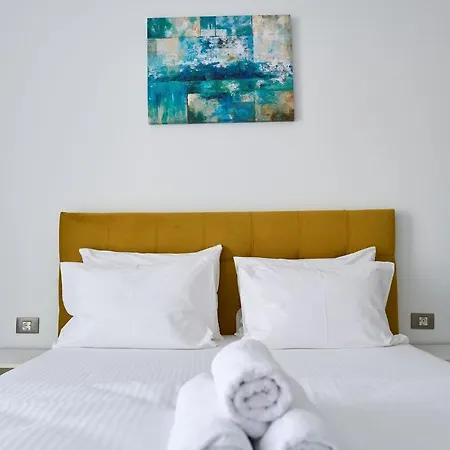 Aqua Vista Pool Alezzi Апартаменты Нэводари