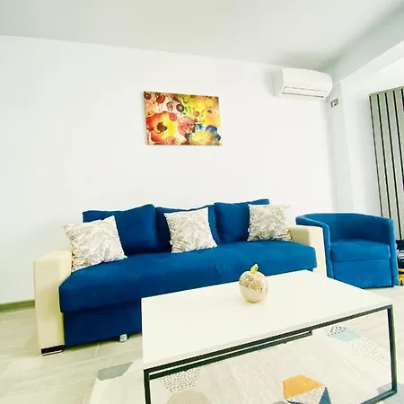 Aqua Vista Pool Alezzi Апартаменты *