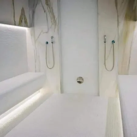 Aqua Vista Pool Alezzi Năvodari